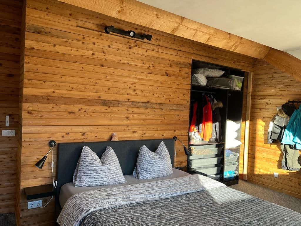 Chalet Presseggersee 5 comfortabele slaapkamers met 2 persoons boxspring bed
